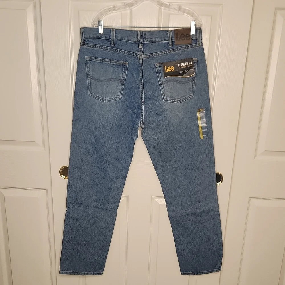 NWT Lee Men's Straight Leg Opening Regular Fit Medium Wash Blue Jeans Size 38x32